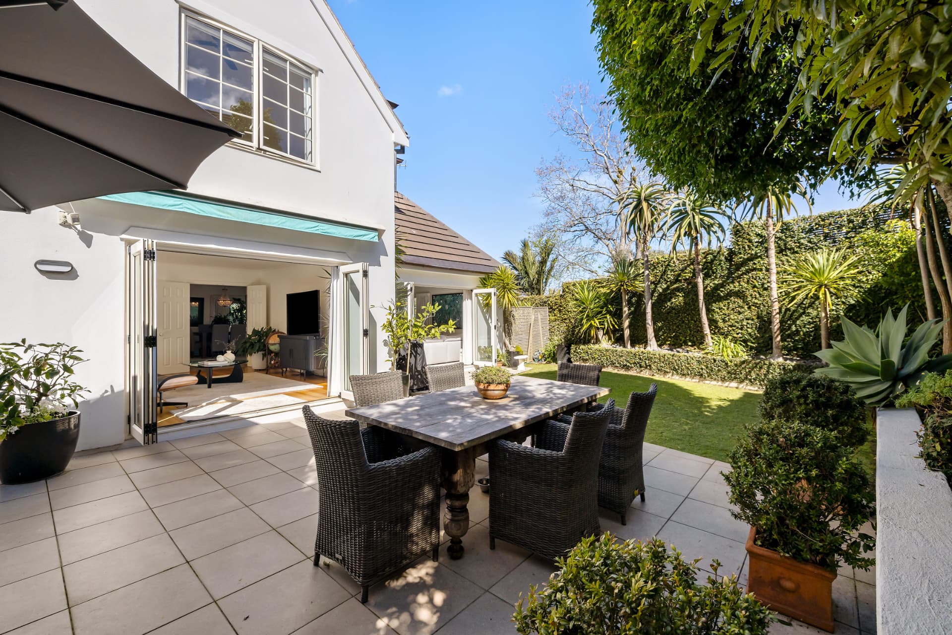 2/6a Fenton Circus, Orakei
